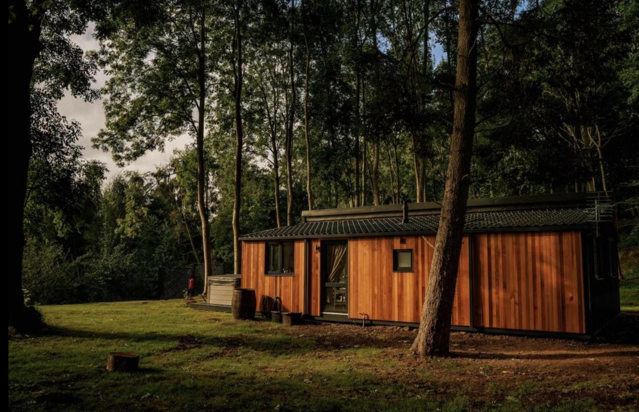 Riverside Cabins Shrewsbury Exteriör bild